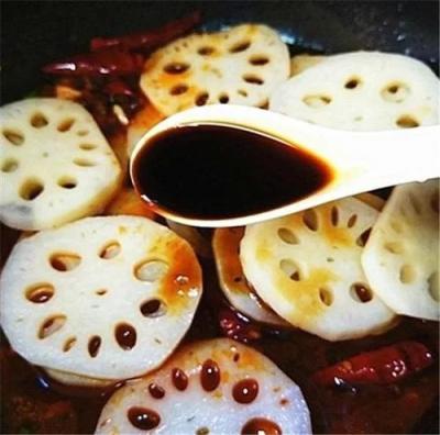 麻辣藕片，四川人的必備小吃，吃了根本停不下來