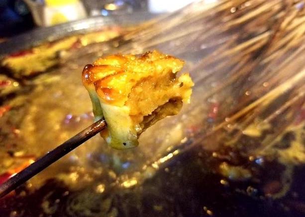 火鍋串串香月餅，別有一番驚異滋味，值得嘗試