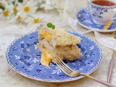 又香又酥，咬一口還爆漿，包你吃過還想吃