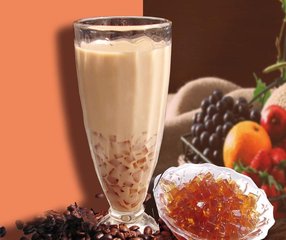 想喝奶茶太冷又不想到外面去買，自己在家就能做，簡單方便