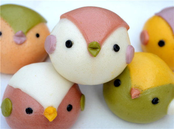 20191123122203935812.jpg 彩色卡通包1.jpg