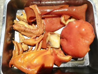 成都川味鹵菜操練費(fèi)用需求多少錢(qián)？各種鹵水做法