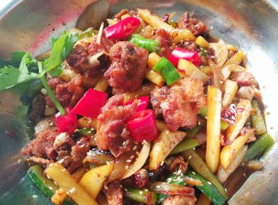 ?特色麻辣干鍋技術(shù)培訓(xùn)，飄味緣學(xué)習(xí)干鍋技術(shù)做法