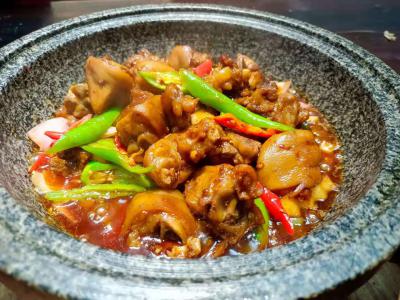 成都干鍋鴨掌技術培訓哪家好？