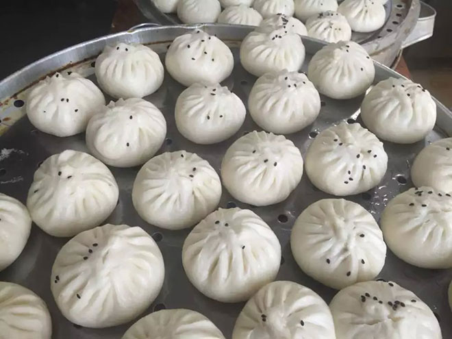 正宗小吃技術(shù)培訓(xùn)學(xué)校,小吃培訓(xùn)機(jī)構(gòu)大對(duì)比