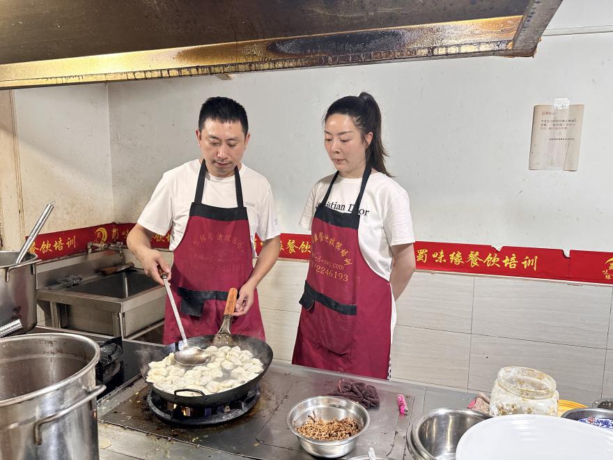 20251210162845125549.png 49F6D19DA230867387541617904EC079.png